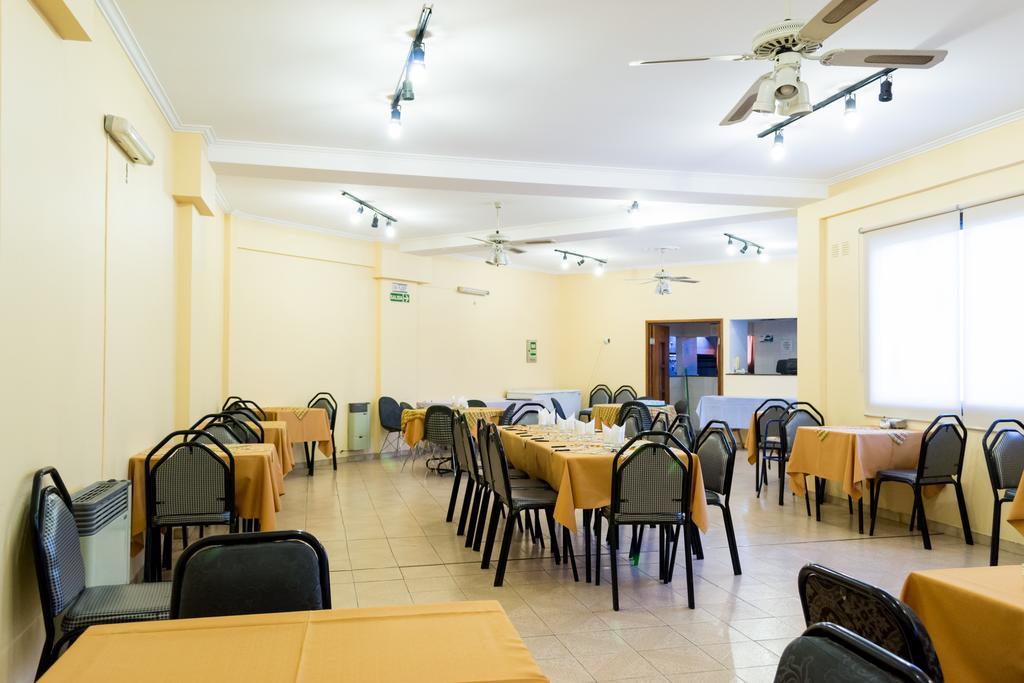 Hotel Temu Βίλα Κάρλος Παζ Εξωτερικό φωτογραφία