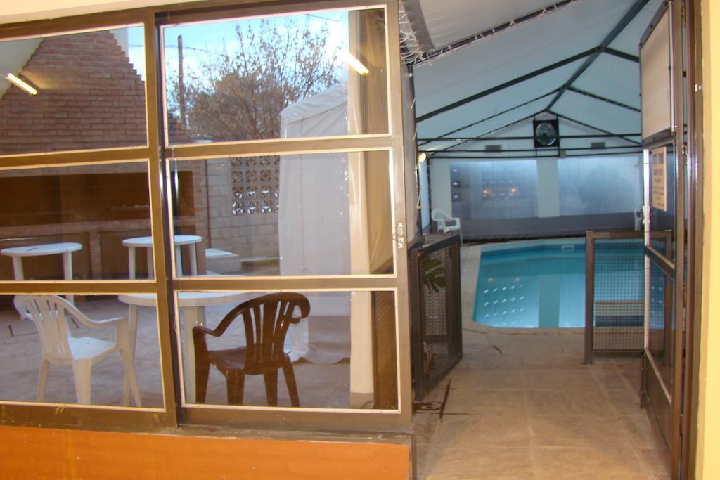 Hotel Temu Βίλα Κάρλος Παζ Εξωτερικό φωτογραφία