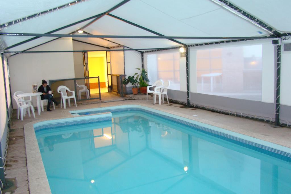 Hotel Temu Βίλα Κάρλος Παζ Εξωτερικό φωτογραφία